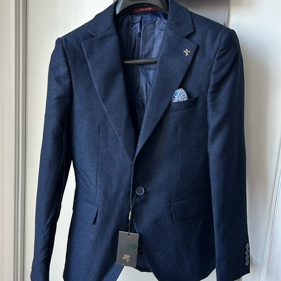 Blazer - Picture 1 of 4